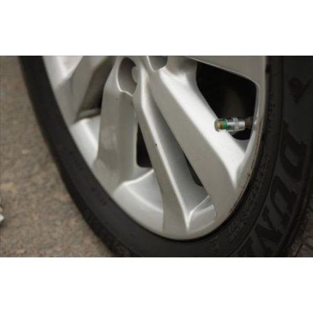 Guminyomás mérő, keréknyomás ellenőrző, guminyomás mérő szelepsapka 4 db