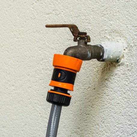 NEO TOOLS Csapcsatlakozó 3/4"- 1" 15-741