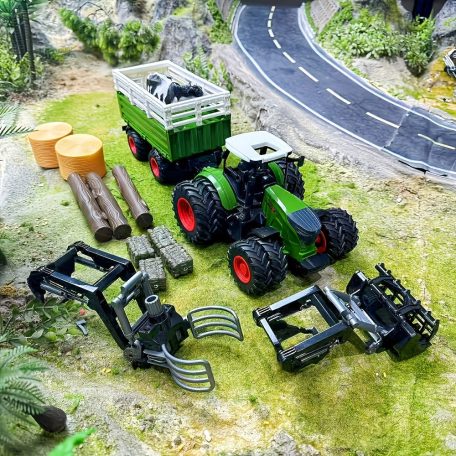 41,91 cm-es 1/24-es méretarányú farm traktor játékkészlet pótkocsival