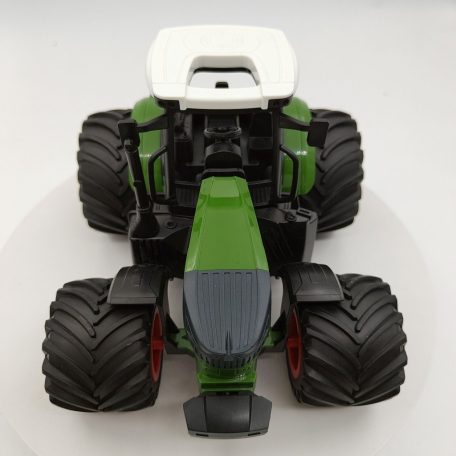 1/24 Méretarányú Vasatagkerekű Játék Traktor