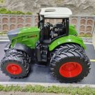 1/24 Méretarányú Nyolckerekű Játék Traktor